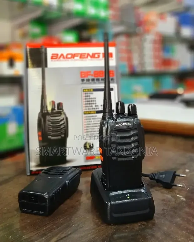 Baofeng Bf-888s Two-Way Radio 16-Channel Uhf Walkie Talkie