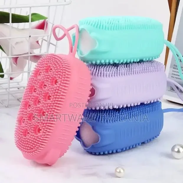 Ultra-Soft Silicone Bubble Bath Brush - Buy in Dar es Salaam, Tanzania | Smartware