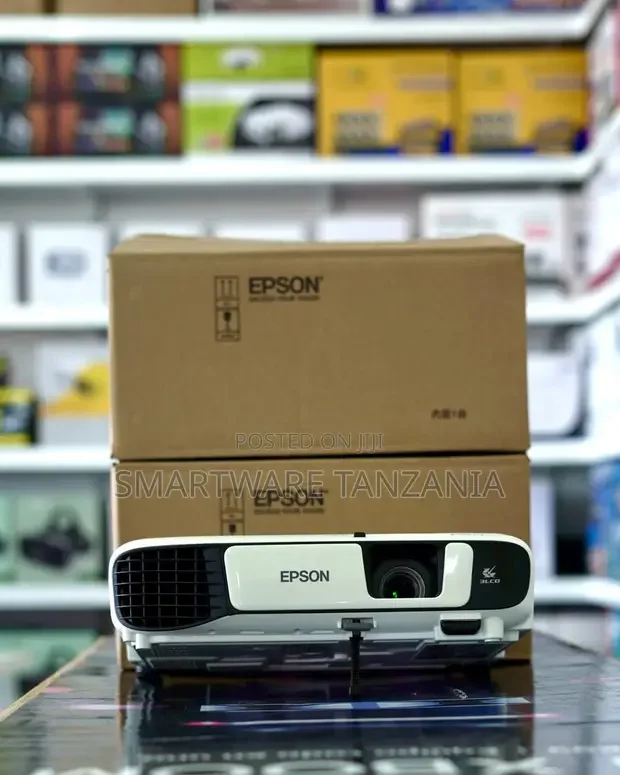 Epson EB-S41 3300 Lumens Projector - Buy in Dar es Salaam, Tanzania | Smartware