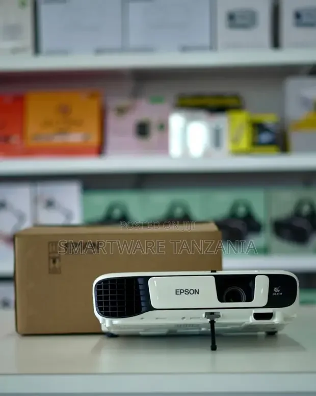Epson EB-S41 3LCD Projector for Presentations - Buy in Dar es Salaam, Tanzania | Smartware