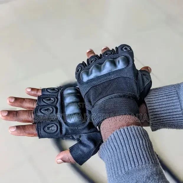 Durable Fitness Palm Protection Grip Gym Gloves - Buy in Dar es Salaam, Tanzania | Smartware