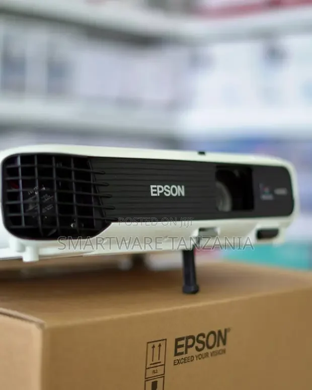 Portable Epson EB-W04 WXGA Projector – Buy in Dar es Salaam, Tanzania | Smartware