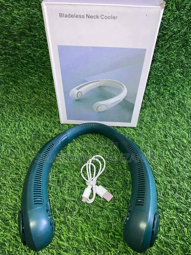 Portable Neck Fan, Hands Free Bladeless Wearable Fan