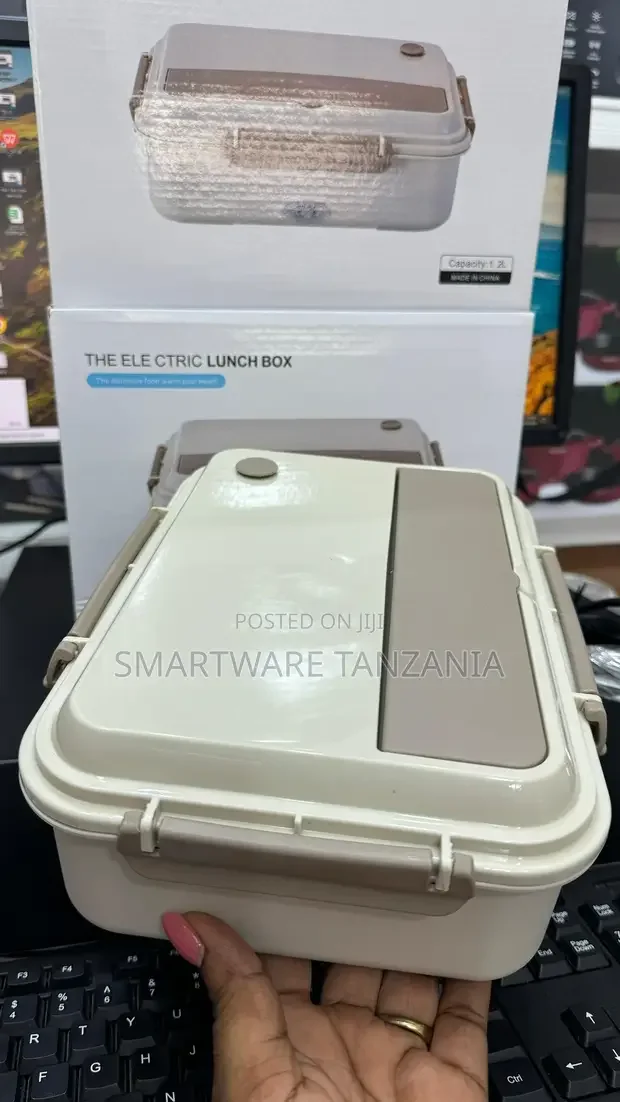 Spacious Lunch Box for Office, Picnic & School - Buy in Dar es Salaam, Tanzania | Smartware