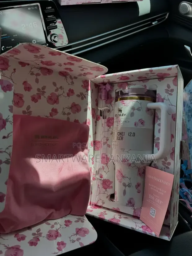 Stanley X Loveshackfancy 40oz Quencher Pink Floral Print - Buy in Dar es Salaam, Tanzania | Smartware