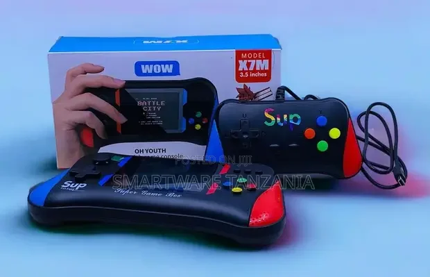 Sup X7m Portable Gaming Console 500 Games Tv Output Two Controllers