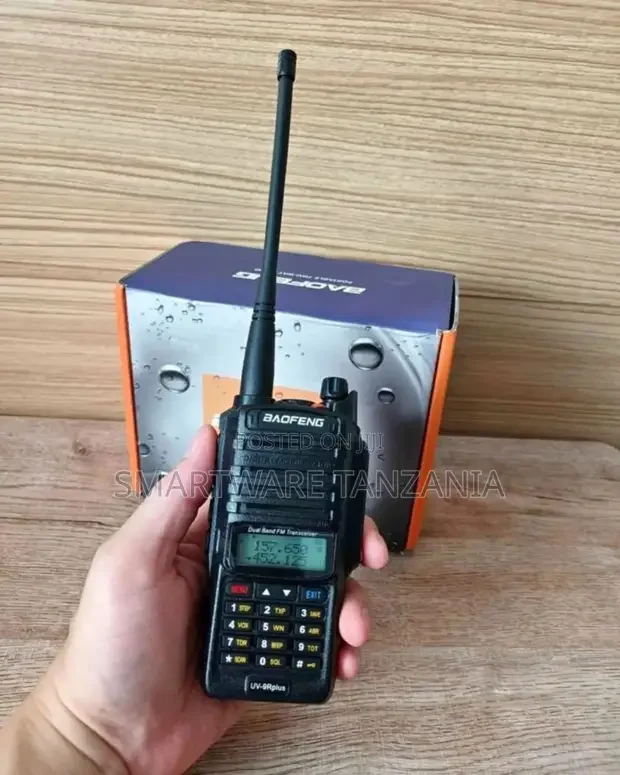 Uv-9r Pro 8w Long Range VHF Uhf Dual Band Waterproof Walkie Talkies